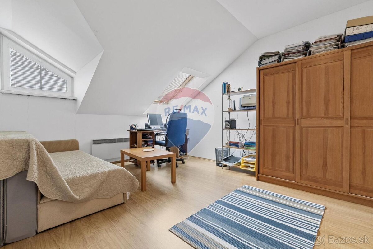 NA PREDAJ : Rekreačný dom 108 m2, pozemok 817 m2, Nová Dedin - 16