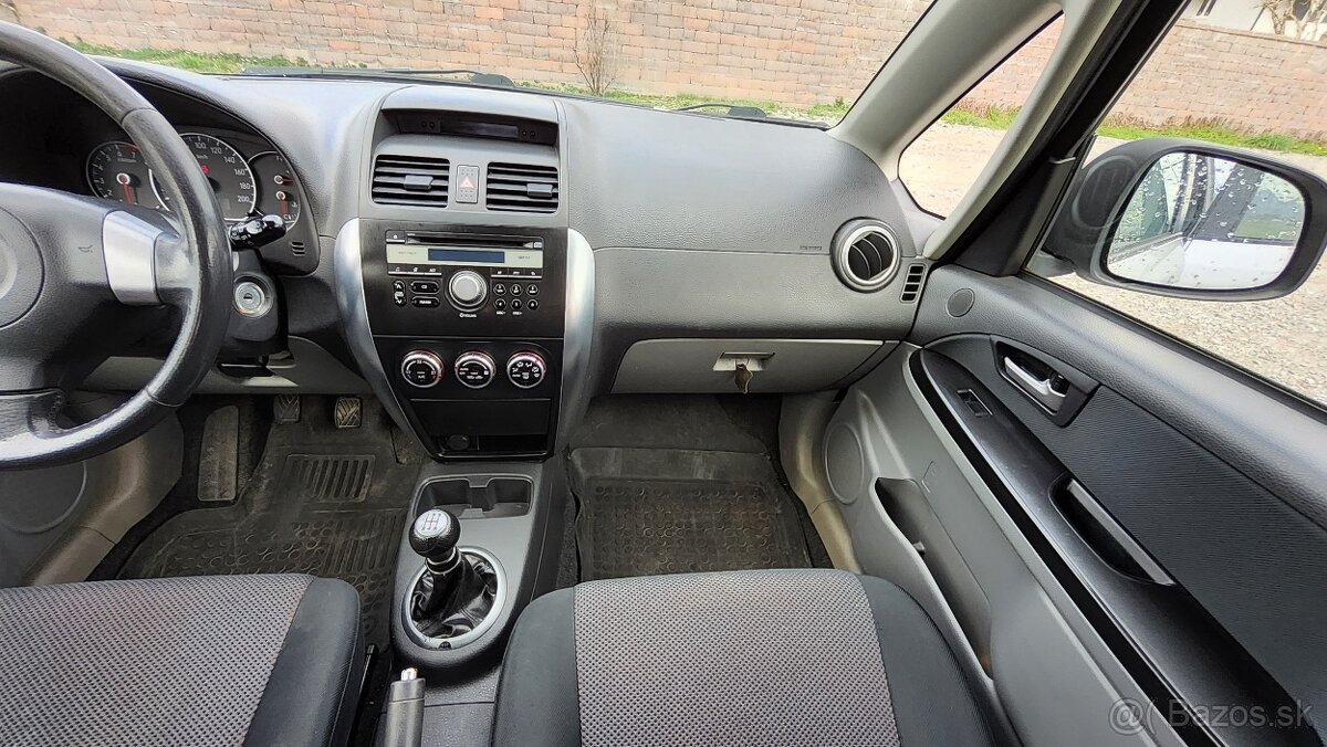 2006 Suzuki sx4 - 16