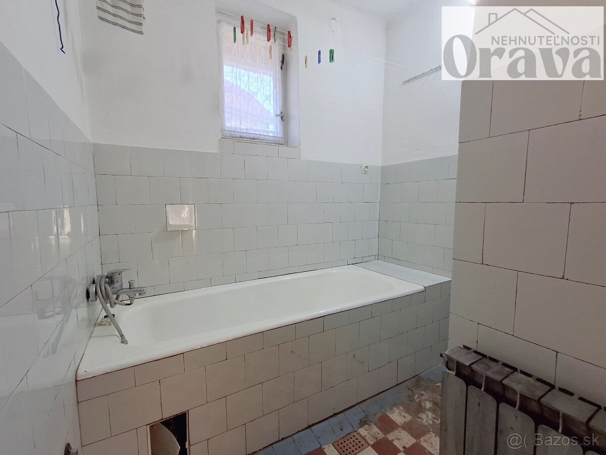 Rodinný dom so záhradou v Nižnej na Orave - 16