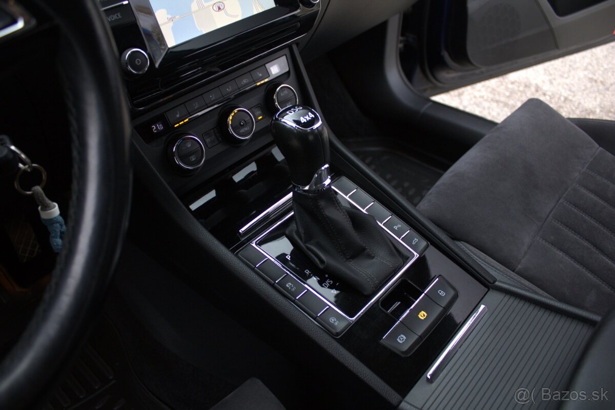 Škoda Superb Combi 2.0 TDI 190k 4x4 Style DSG AT6 - 16