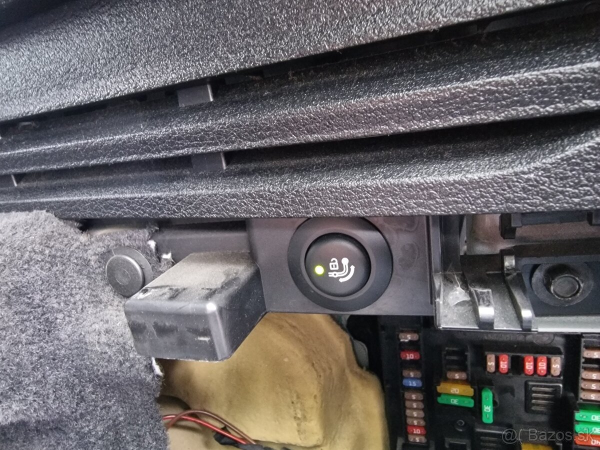 BMW X5 M50d A/T xDrive 381k Panorama (diesel) kup.SR - 16