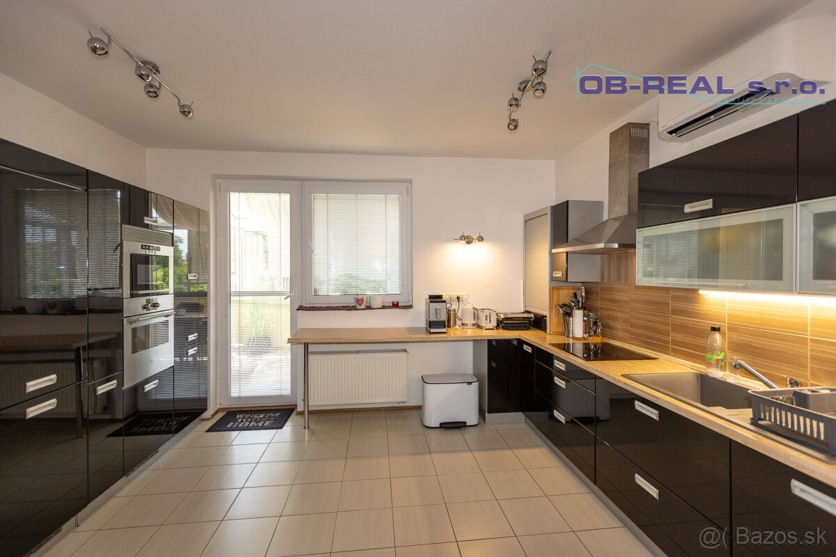 Predaj rekonštr. 5izb RD 240m2, parková úprava, pozemok 198m - 16