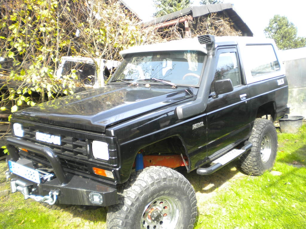 of-road Nissan Patrol - 16