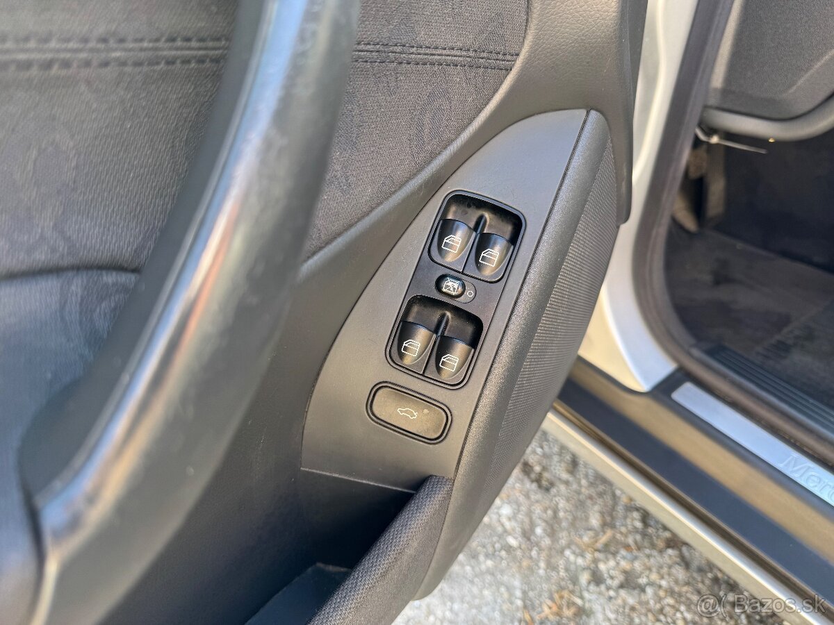 Predám Mercedes-Benz C180 Kompressor W203 Classic - MT6 - 16