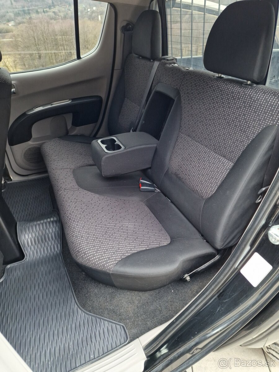 Mitsubishi L200 2.5 DI-D 4X4 SUPER SELECT+UZÁVIERKA TOP STAV - 16