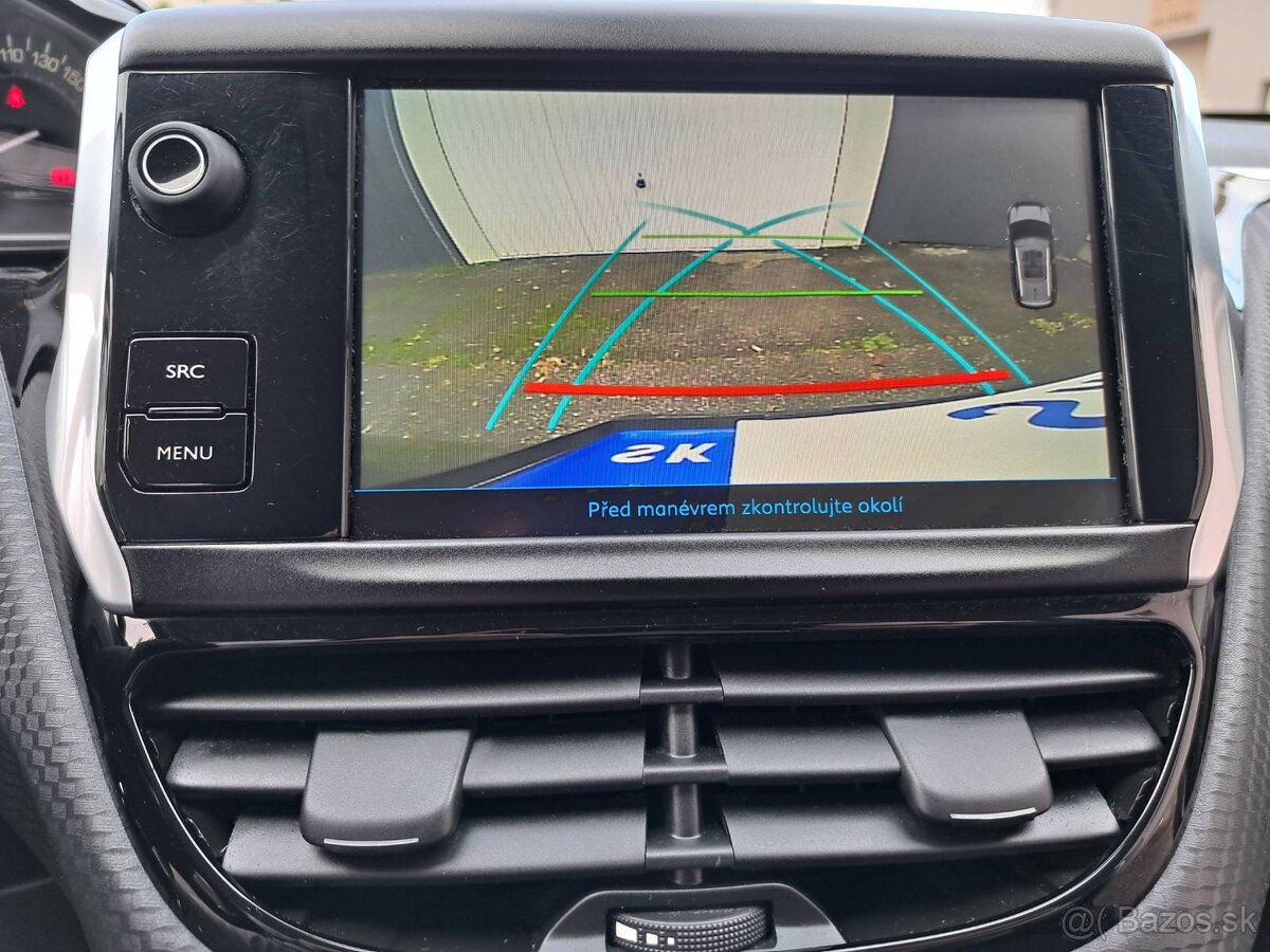 Peugeot 2008 1.2 PureTech 110 SS Allure - 16