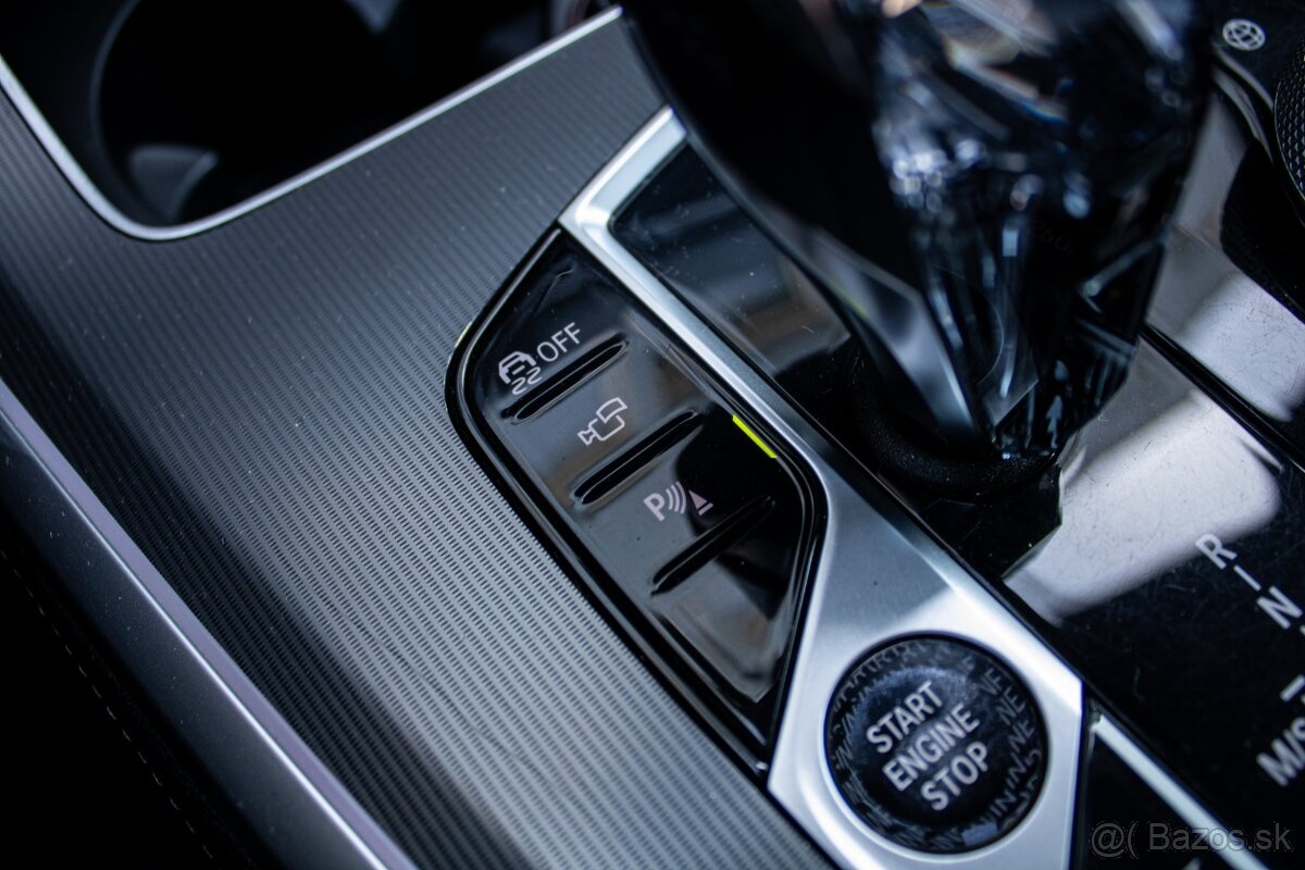 BMW X5 xDrive30d mHEV ODPOČET DPH - 16