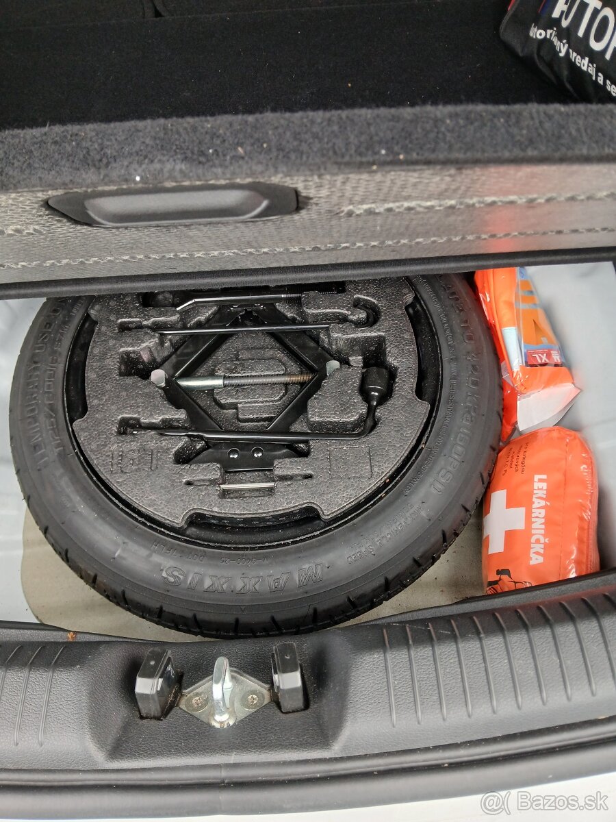 Hyundai i30 1.4 T-gdi - 16