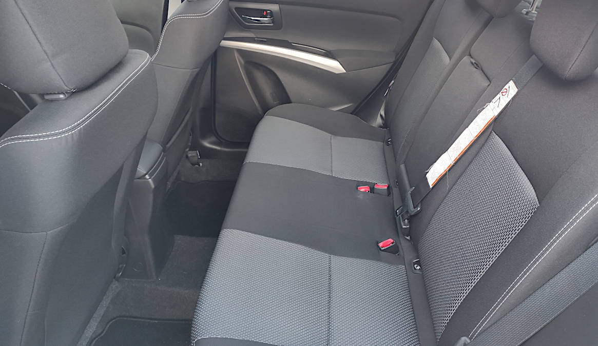 Suzuki SX4 S-Cross 1.6 DDiS - 16