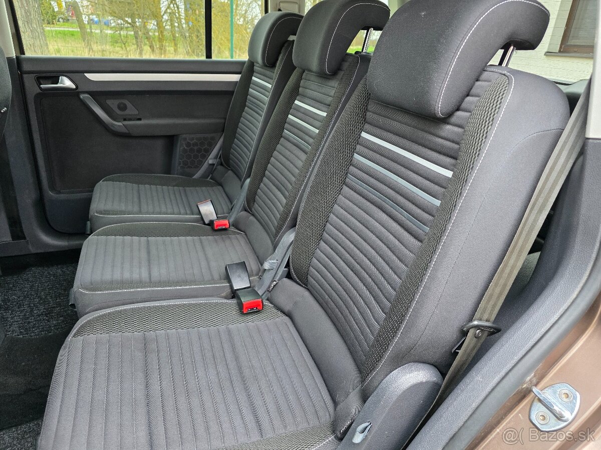 Volkswagen Touran 2.0 TDI - 16