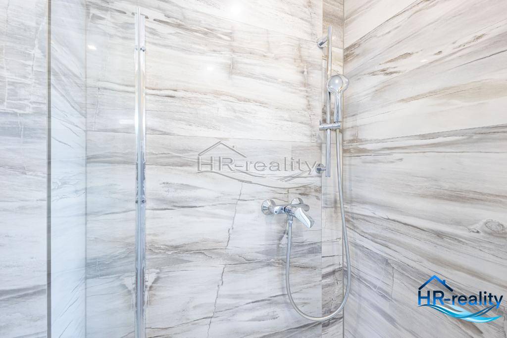 Krásny apartmán v Starej Novalji, 2 rada od mora - 16