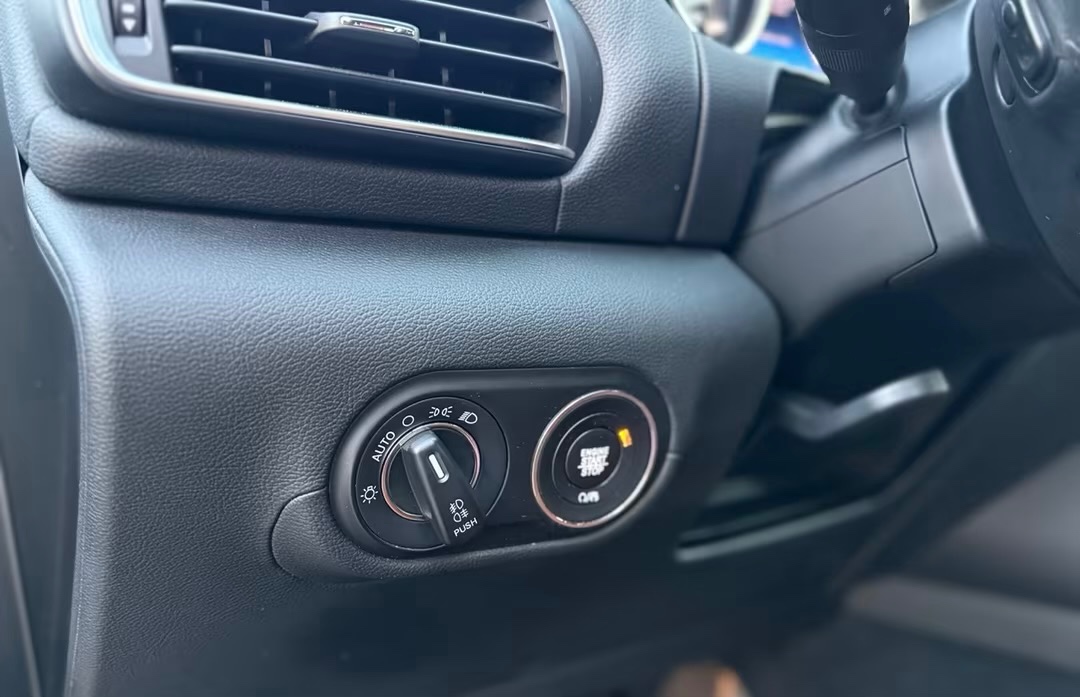 MASERATI LEVANTE 3.0 D - 16