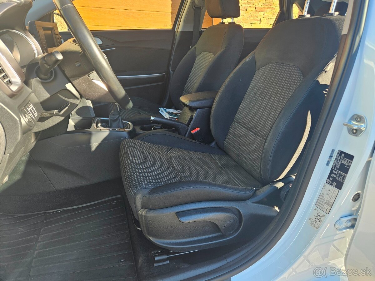 Kia Cee’d 1.6 CRDi Amber, v Záruke, SR - 16