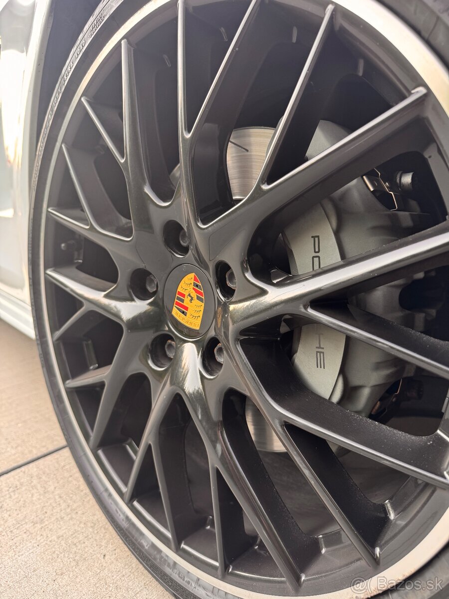 Porsche Panamera 4S Diesel PDK 4x4 - 16