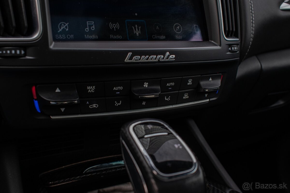 Maserati Levante SQ4 - 16