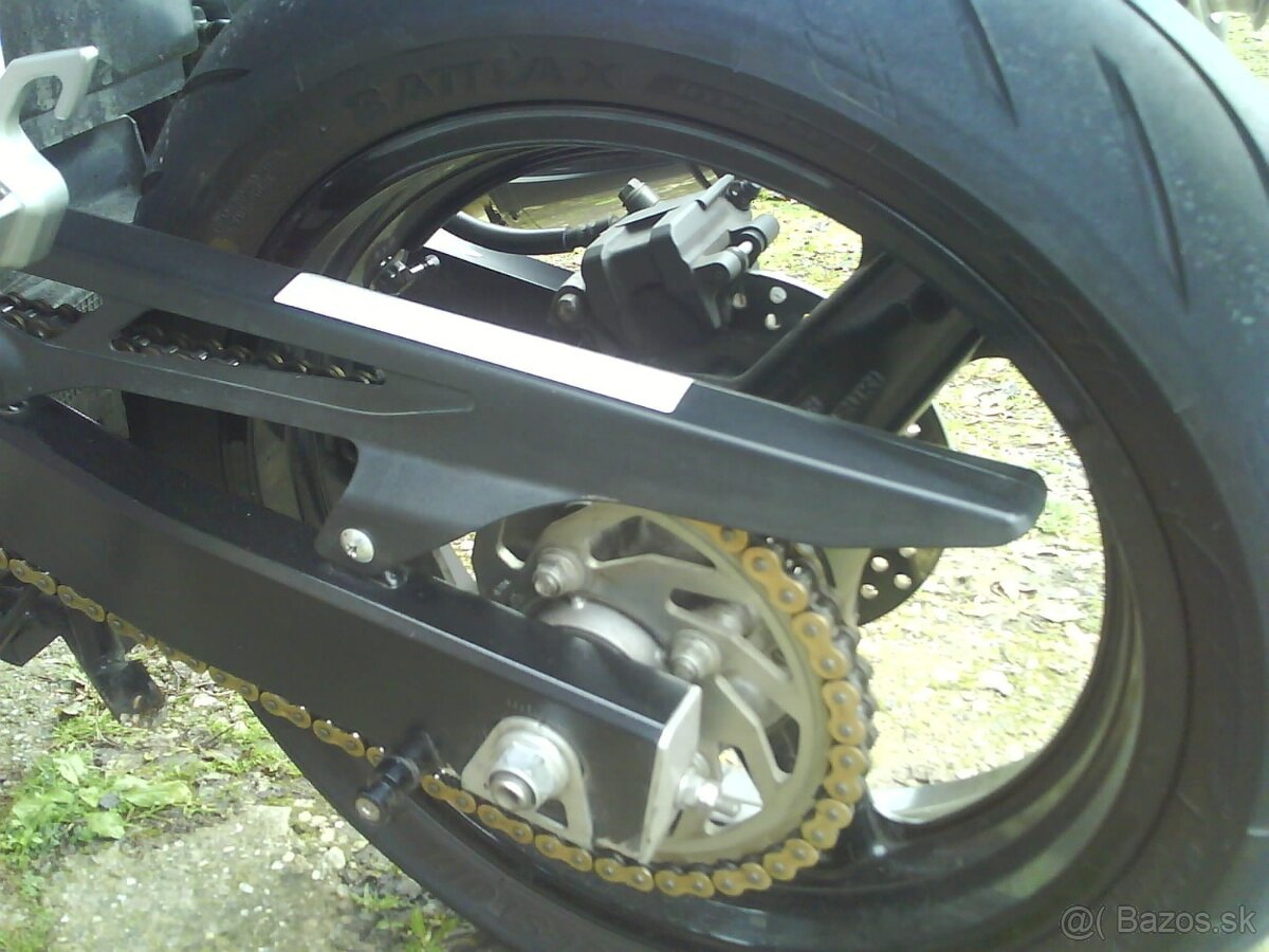 Suzuki SV 650 N - 16