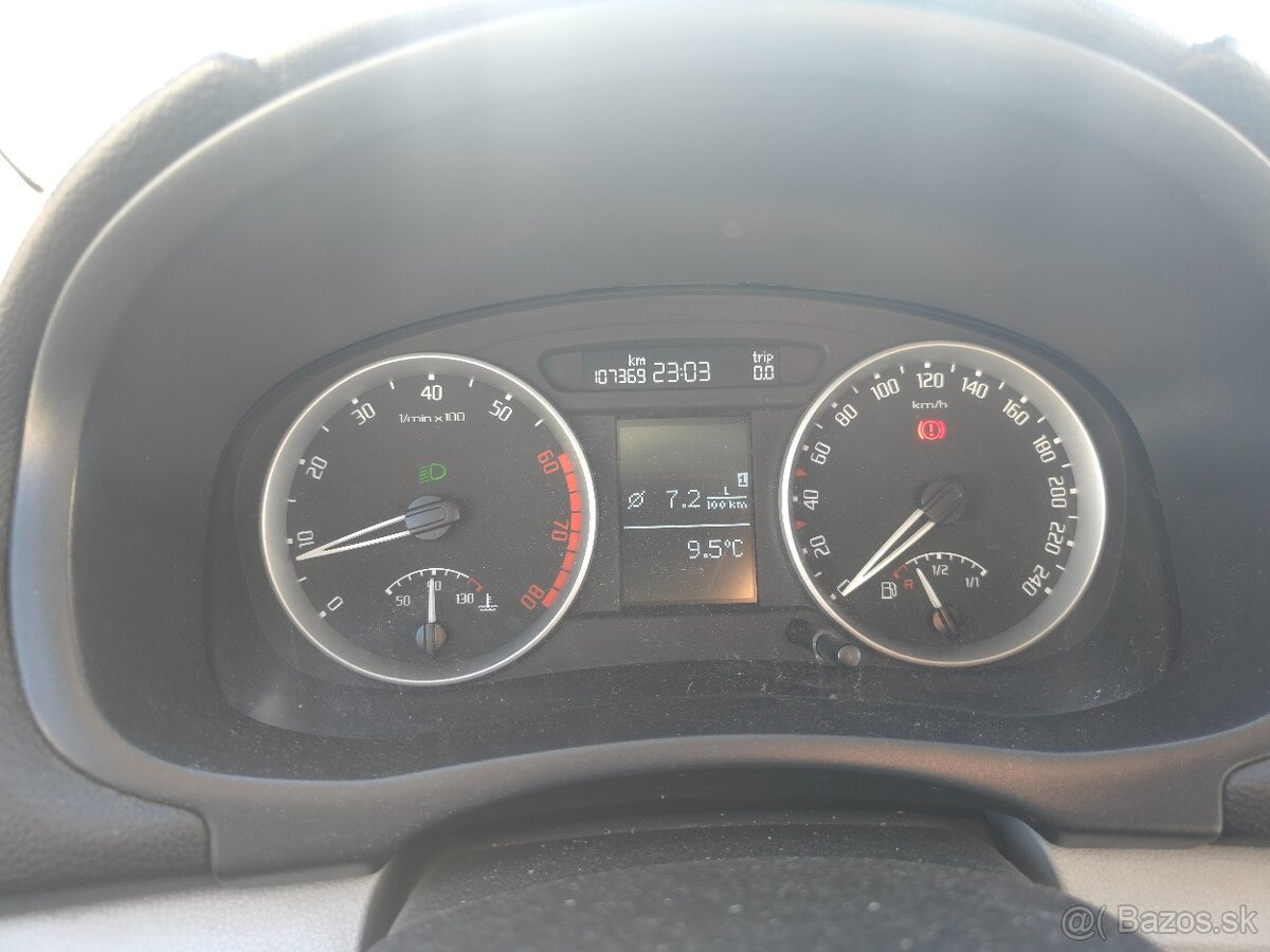 Škoda Fabia II - 16