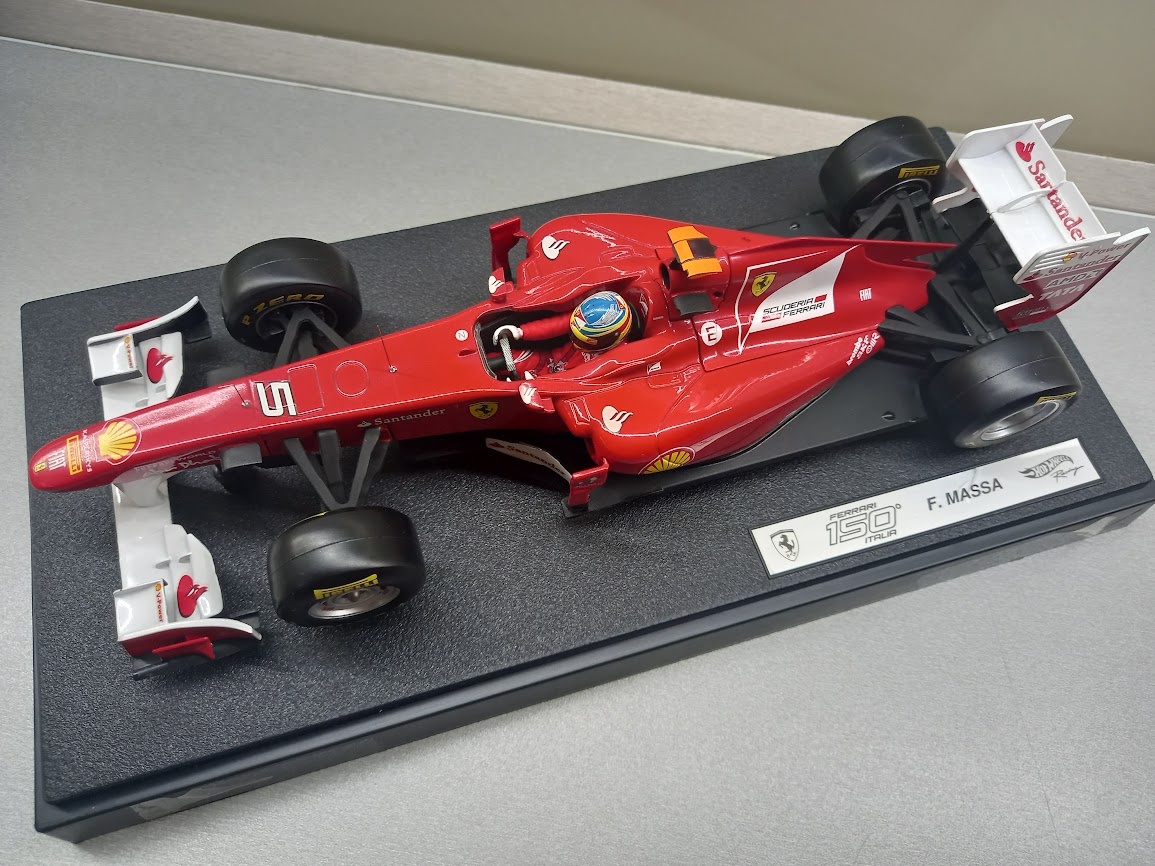 6x F1 FERRARI F10 F150 F2012 MASSA A ALONSO HOTWHEELS 1:18 - 16