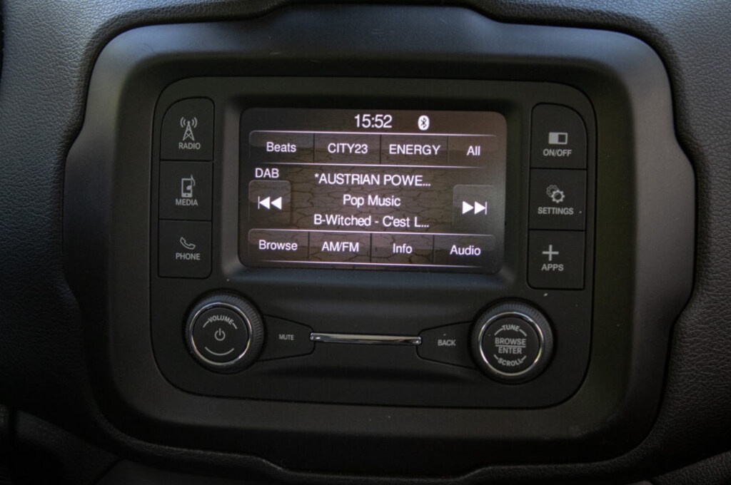 Jeep Renegade 1.0 GSE Night Eagle - 16