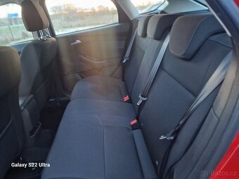 Ford Focus 1.0 EcoBoost 125k Trend. Rok: 2/2017 Palivo: ben - 16