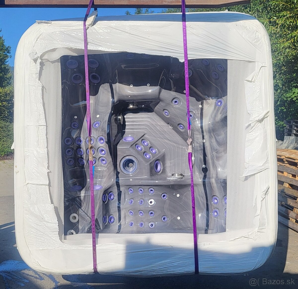 Vířivá vana Wellis Everest - 16