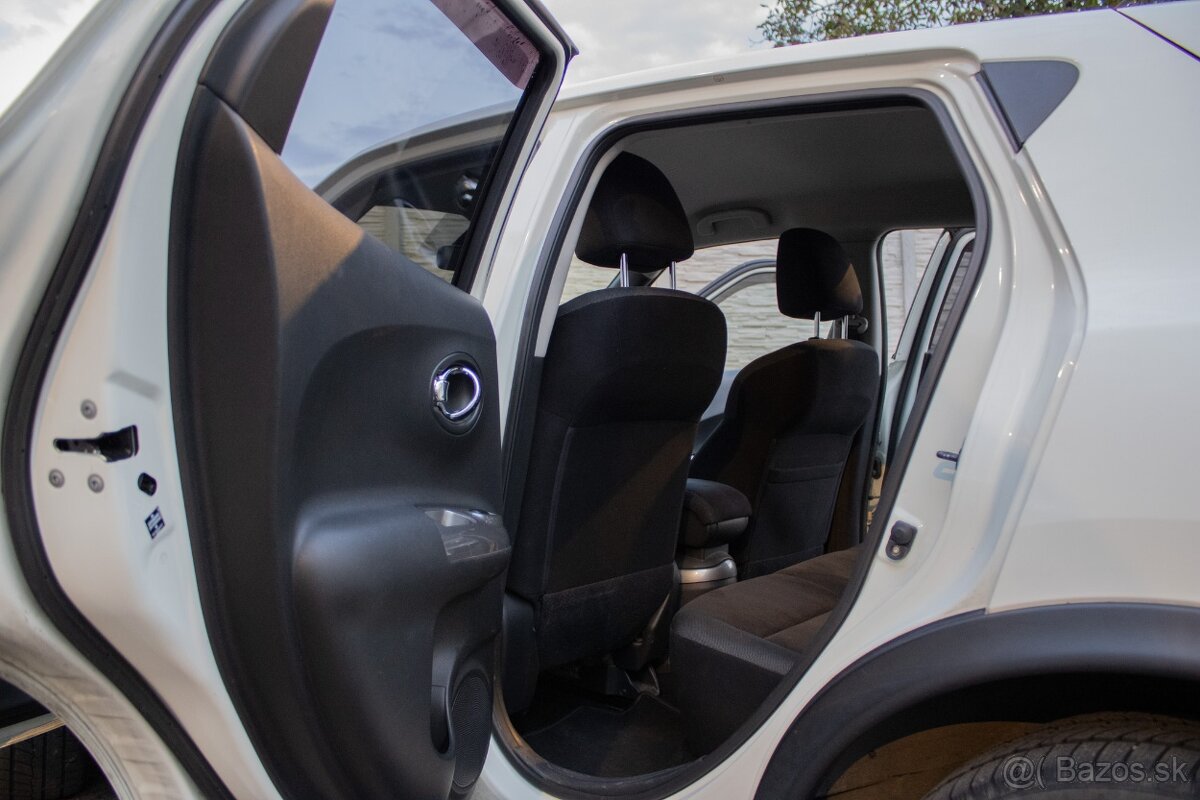 Nissan Juke 1.6 l DIG-T Tekna CVT 4x4 - 16