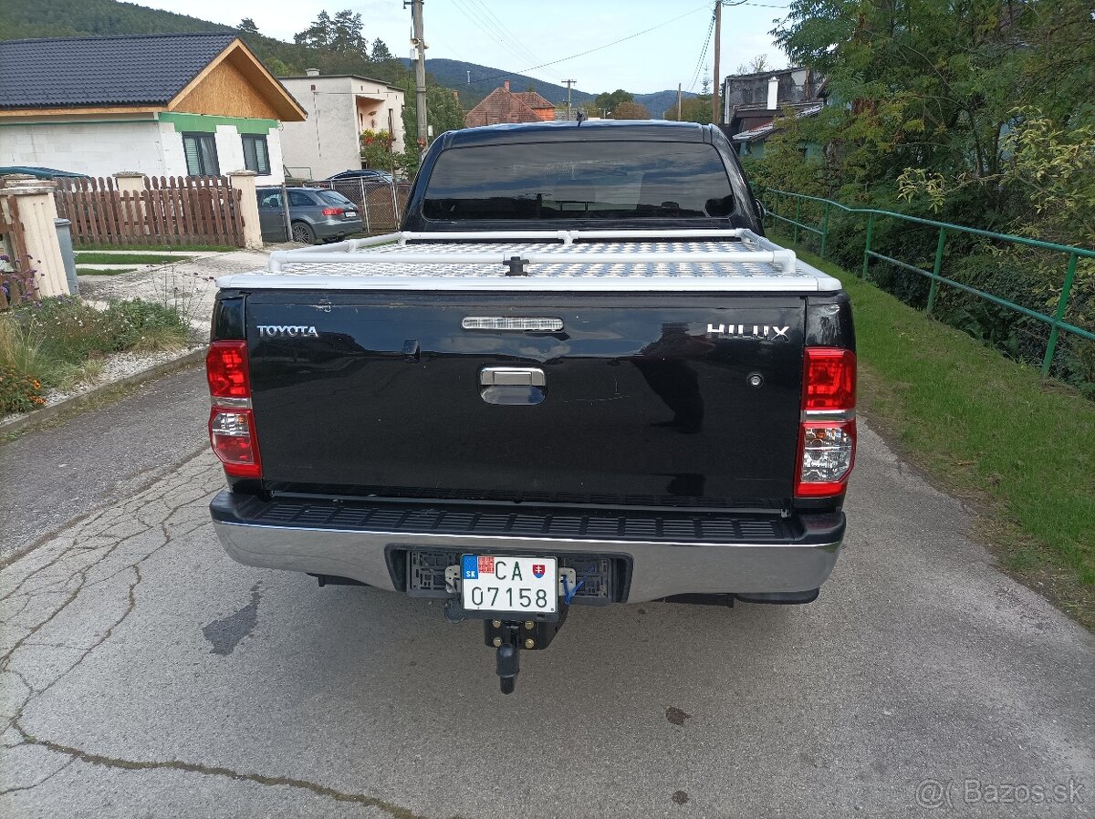 toyota Hilux 3.0 4x4 - 16