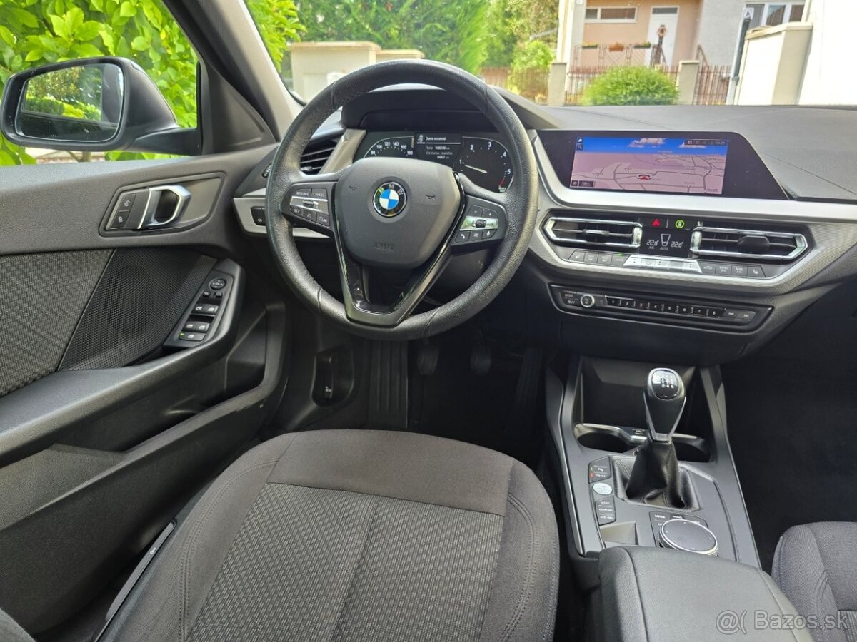 BMW Rad 1 116d, Mesačne: 236€ - 16