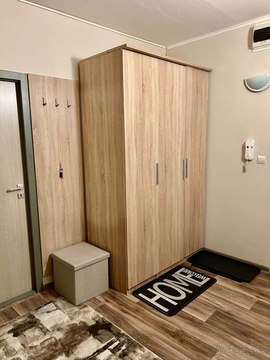 Predaj 3-izbový byt so zariadeným a parkovacím miestom - 16