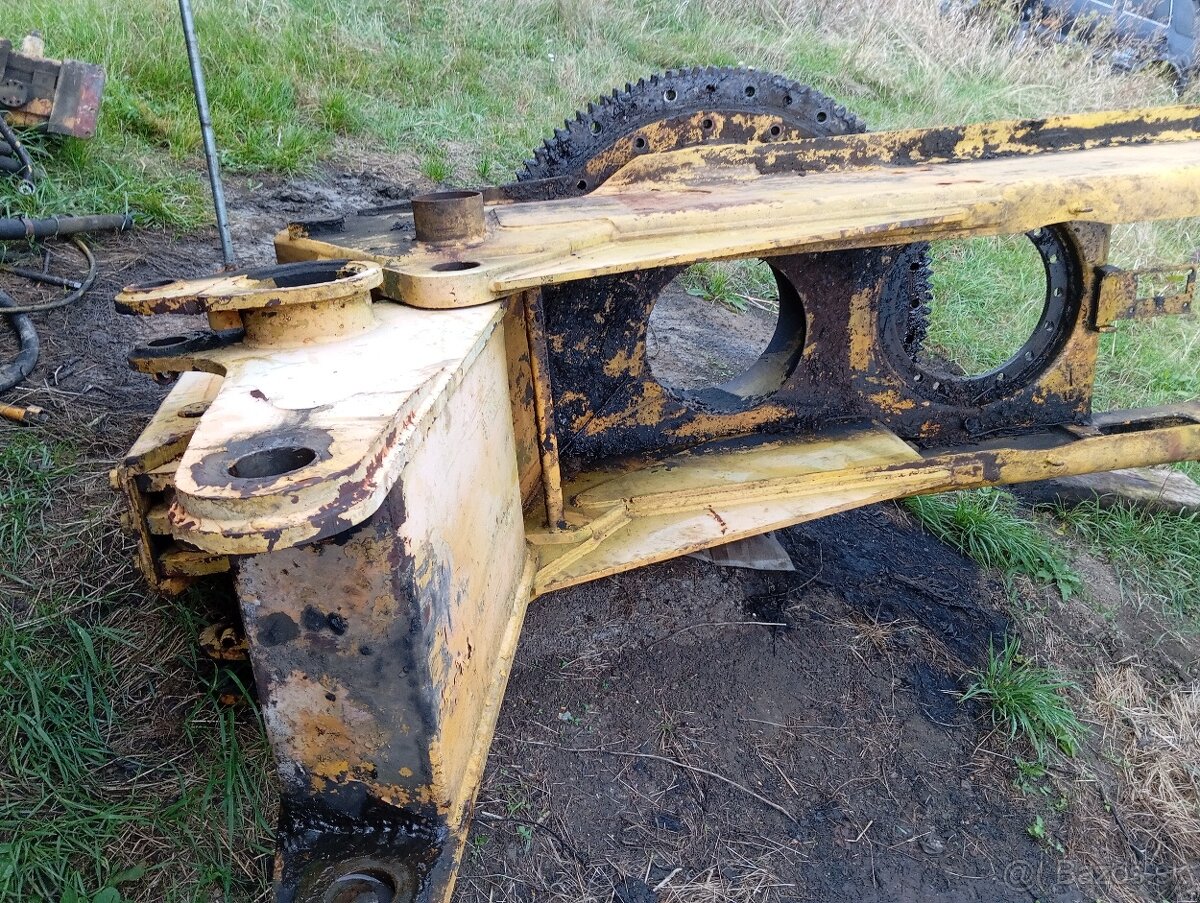 TATRA UDS NA NAHRADNE DIELY - 16
