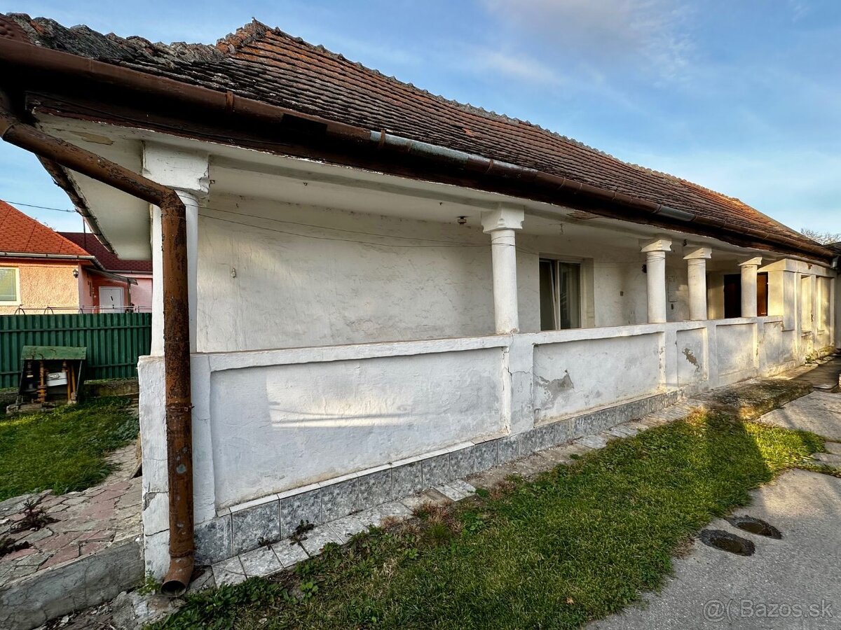 NOVÁ CENA KOŠICE - KRÁSNA - VÝBORNÁ LOKALITA - DVOJGENERAČN - 16