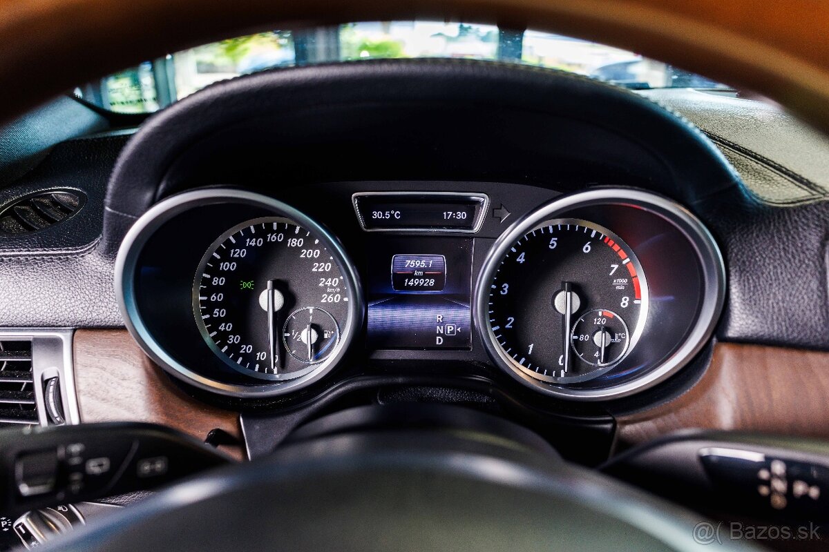 Mercedes-Benz GL 500 4MATIC - 16