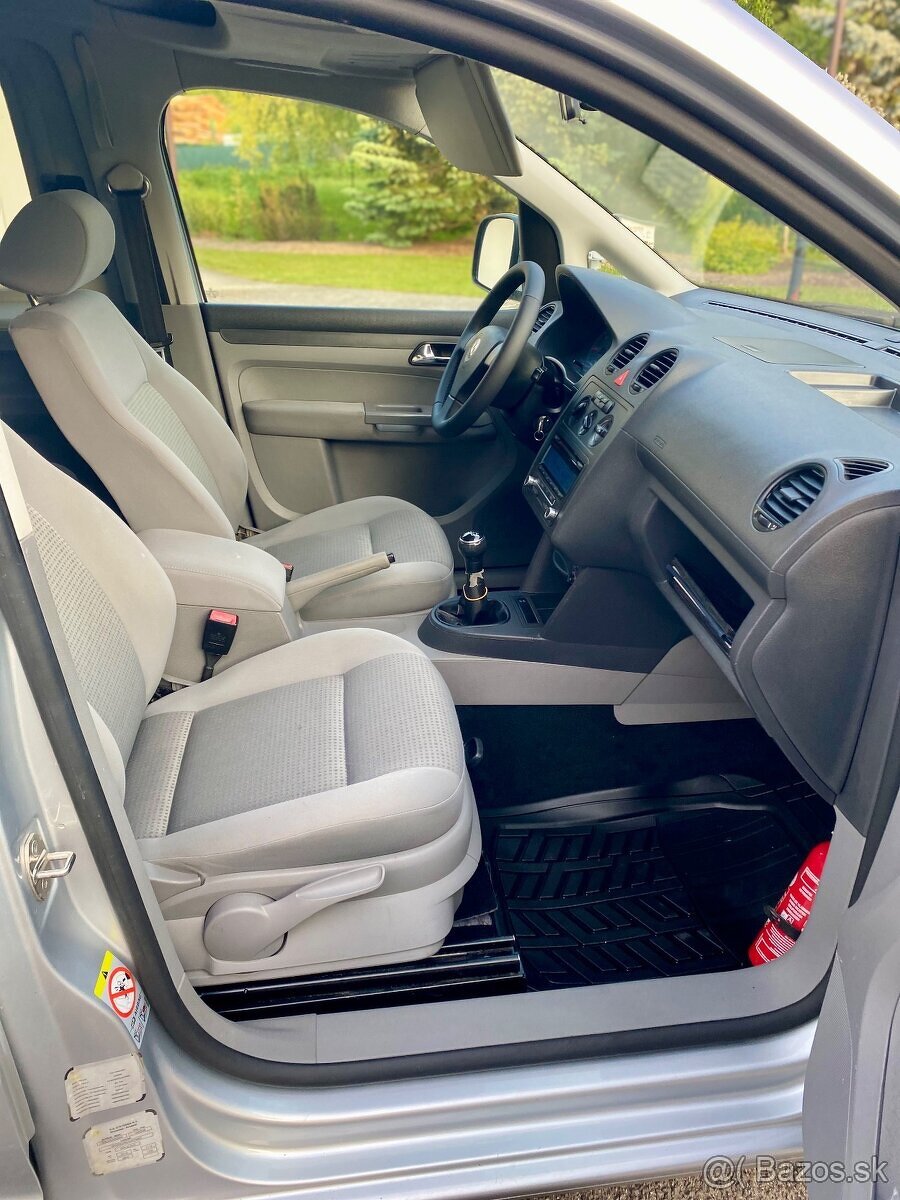 VOLKSWAGEN CADDY MAXI 1.9 TDI 77KW bez DPF 2010 - 16