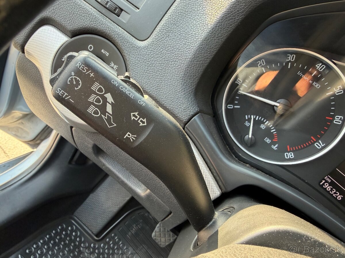 Škoda Octavia 1.2 TSI 77kw Elegance - 16