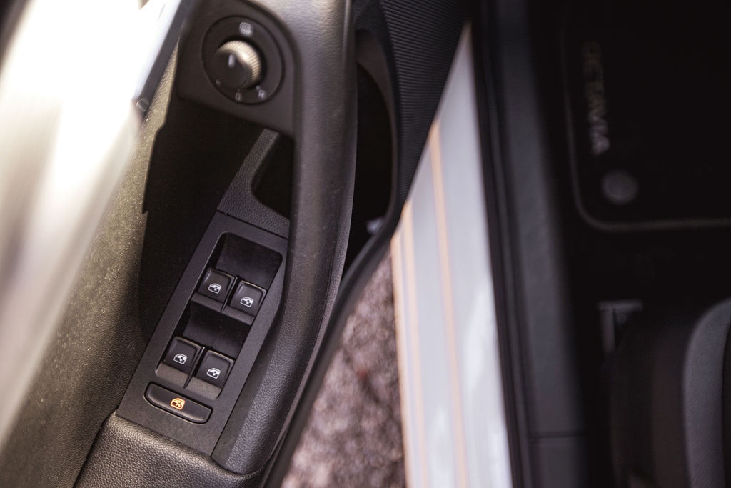 Škoda Octavia 2.0 TSI Ambition DSG - 16