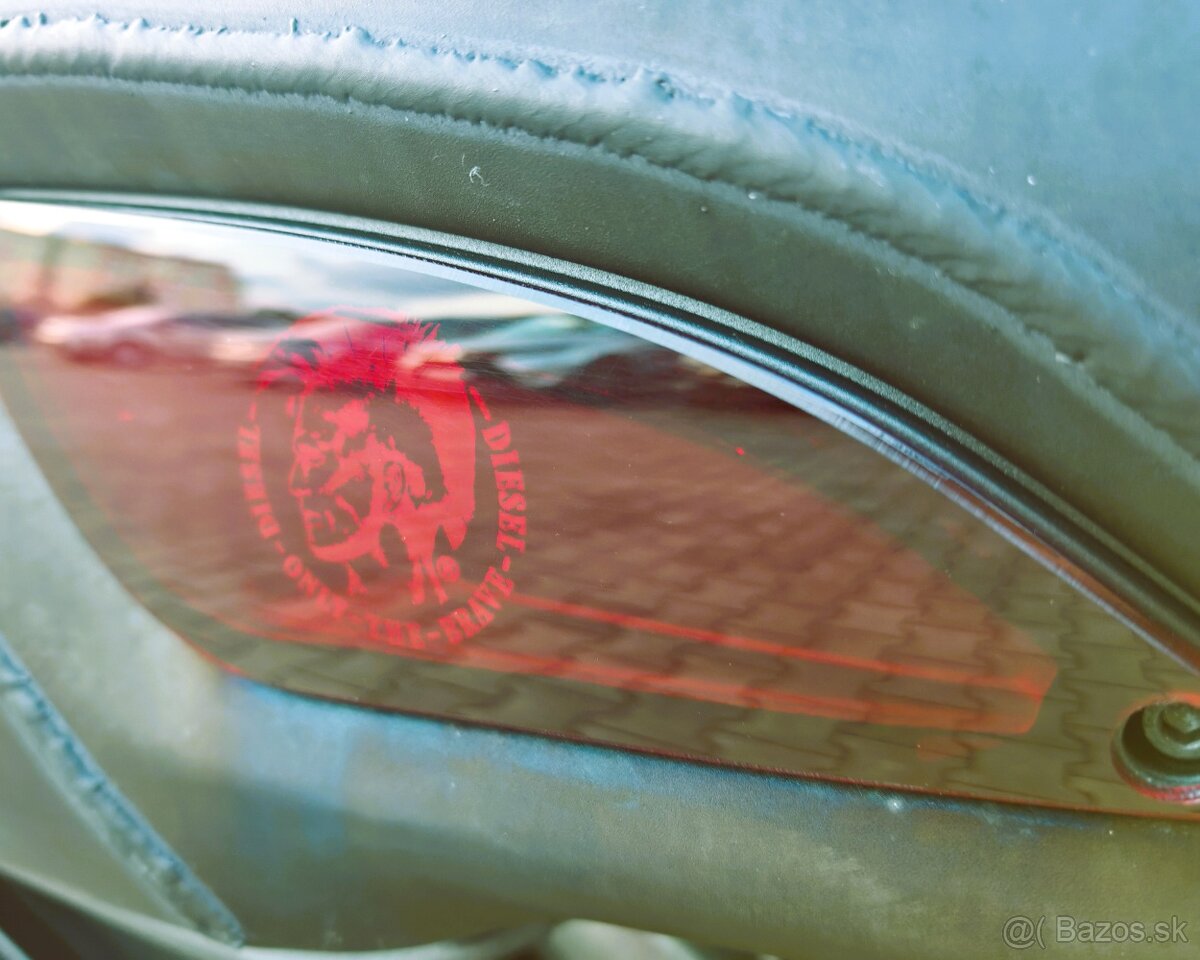 DUCATI DIAVEL DIESEL EDITION 666-ZBERATELSKY KUSOK - 16