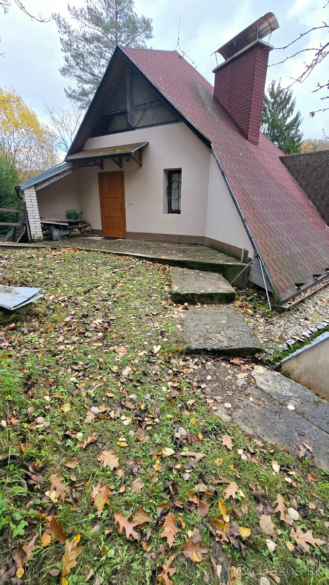 Predám chatu v Belušských Slatinách - 16