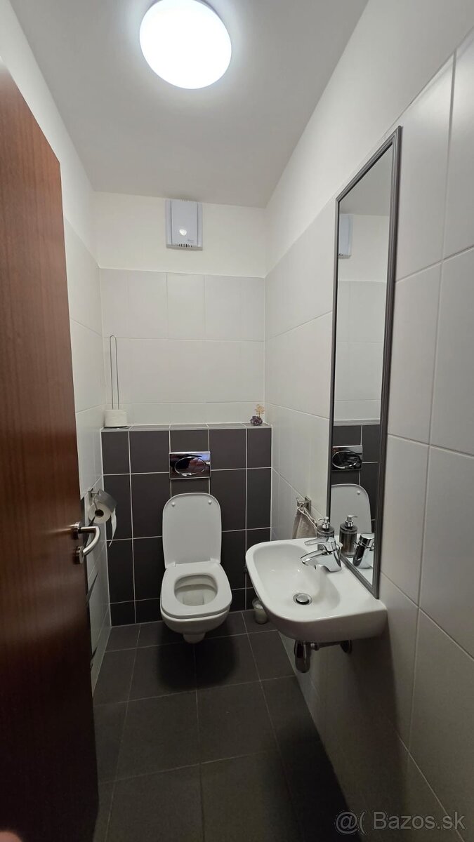 Prenájom 3-izbového bytu v III Veže ulica Bajkalská - 16