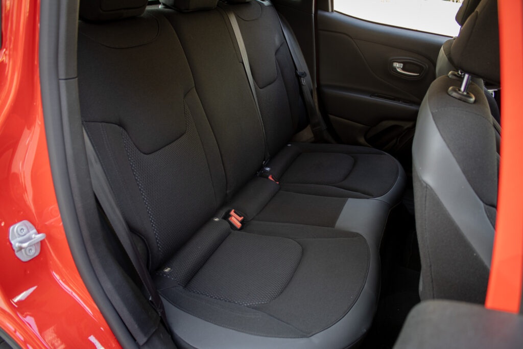 Jeep Renegade 1.0 GSE NightEagle 88kW - 16