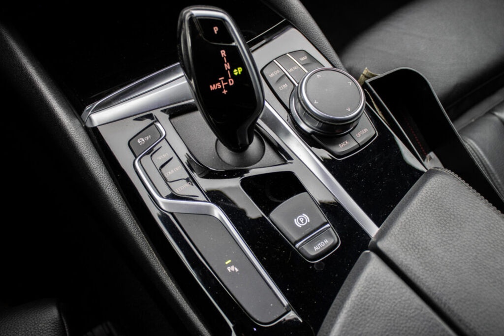 BMW 530d xDrive, 195kW (2019) - 16