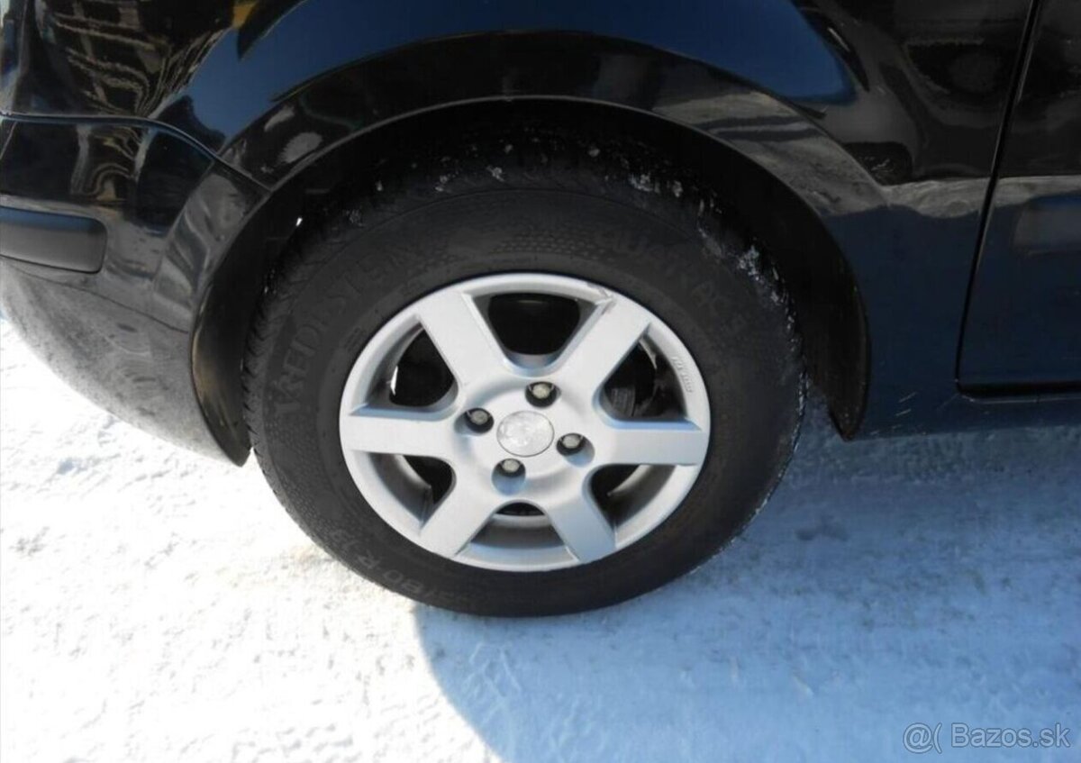 Fiat Panda 1,2 44 kW Historie benzín - 16