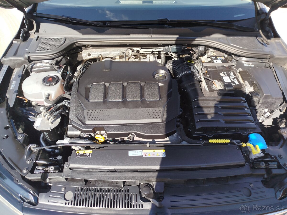 Vw golf 8 2,0 TDI,85 kw,5/2021,5 dver. - 16