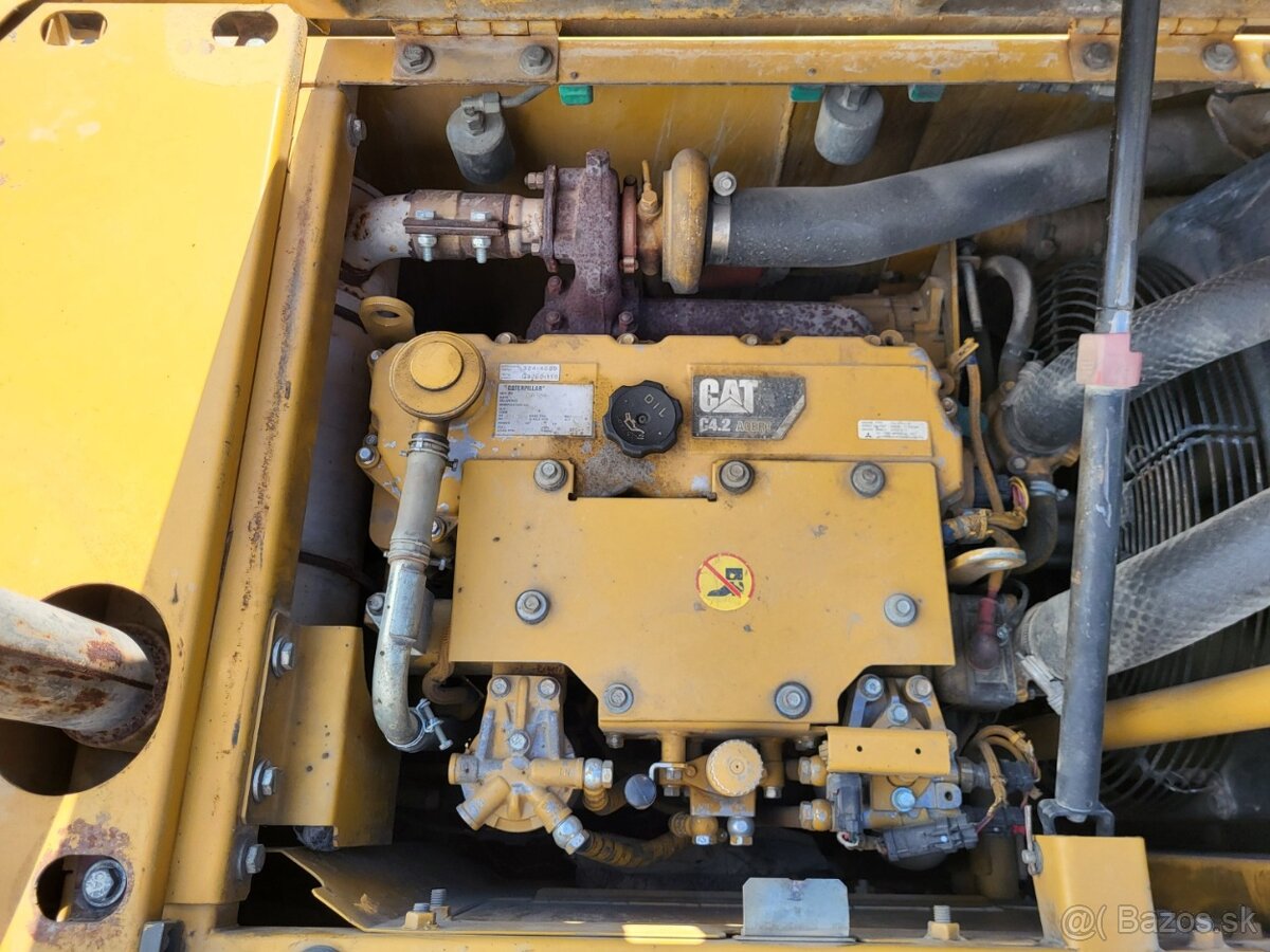 CATERPILLAR 311 D LRR - 16