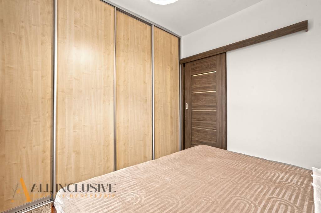 ALL INCLUSIVE I KOMPLET ZREKONŚTRUOVANÝ 3 IZBOVÝ BYT S BALKÓ - 16