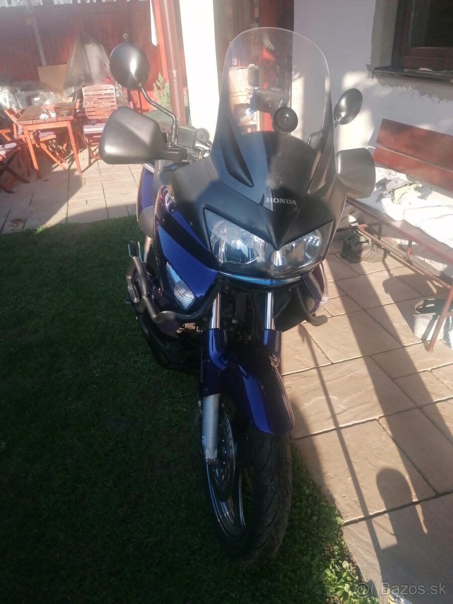 Honda Varadero 1000 - 16