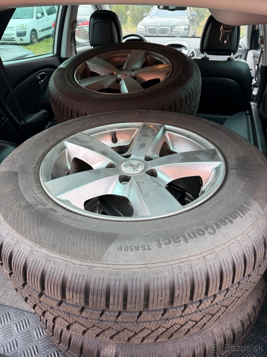 Hyundai ix35 2.0i 4WD manuál - 16