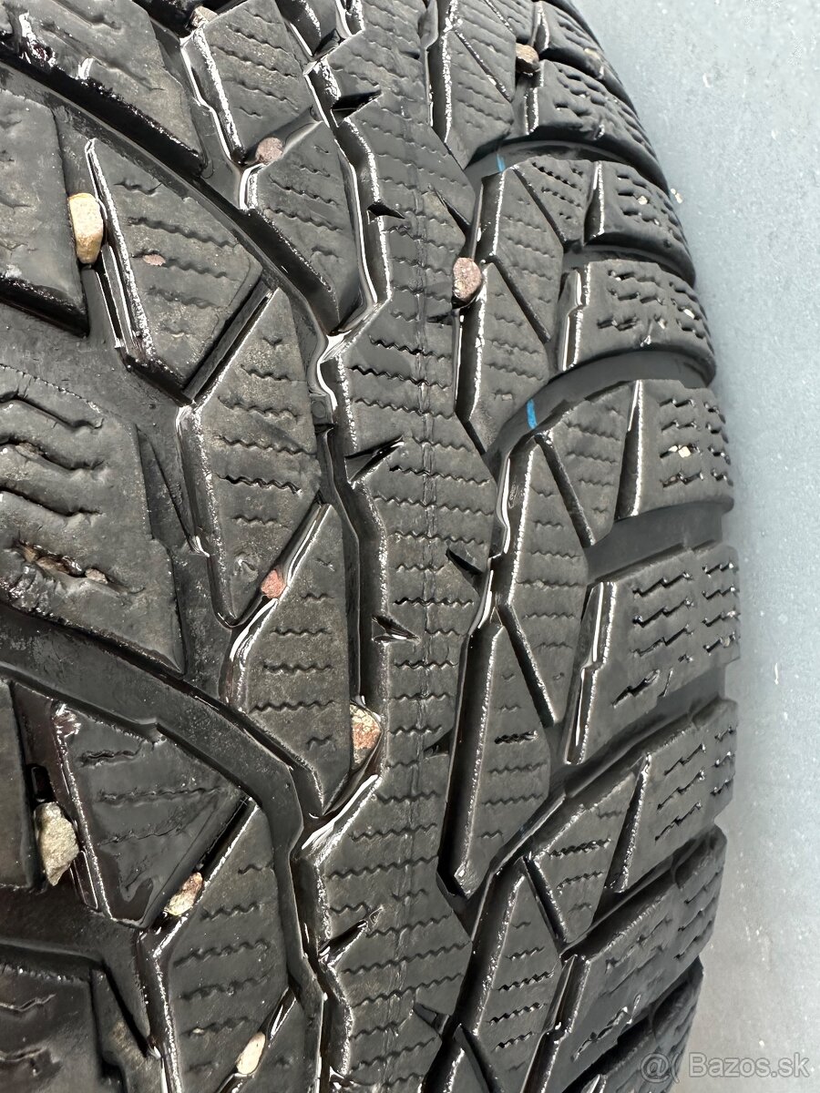 MAZDA R16 215/60 R16 - 16