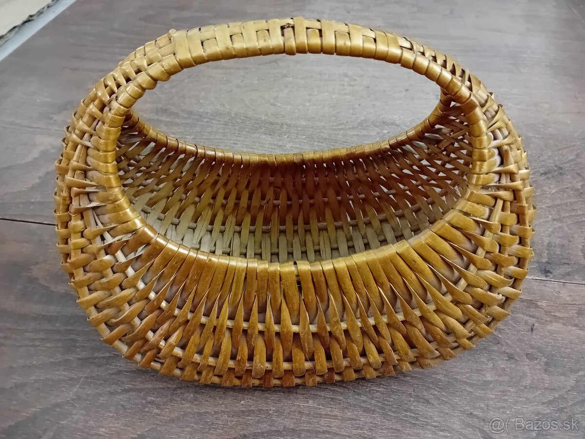 Dámska kabelka - rôzne typy a prútené košíky - 16