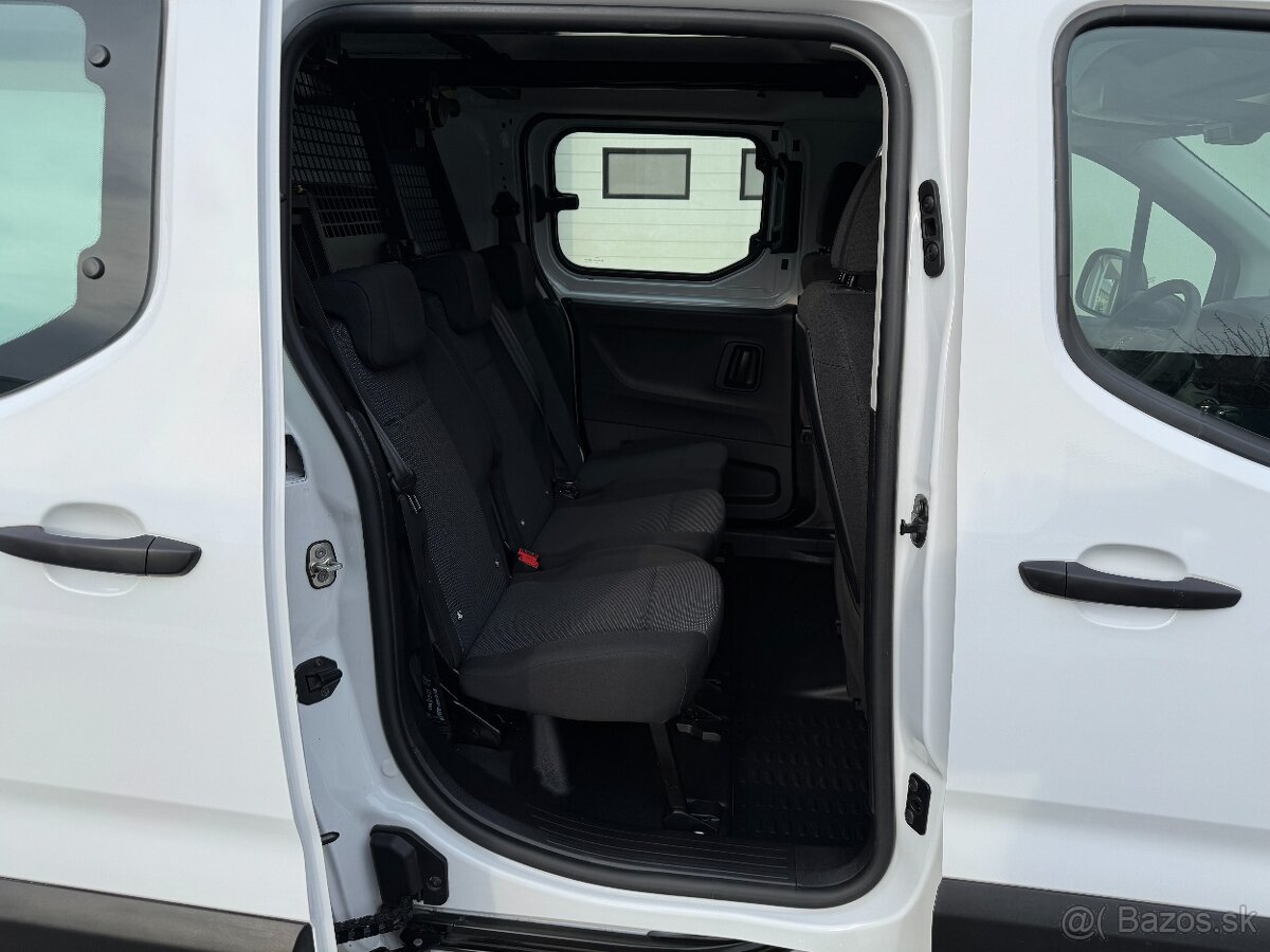 Opel Combo 1,5CDTi 75kW, 5míst - 16