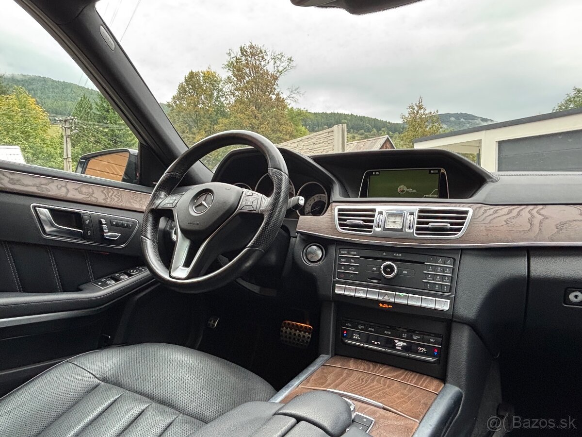 ⸻ Mercedes-Benz E 400 4MATIC A/T – 2016 – 245 kW - 16